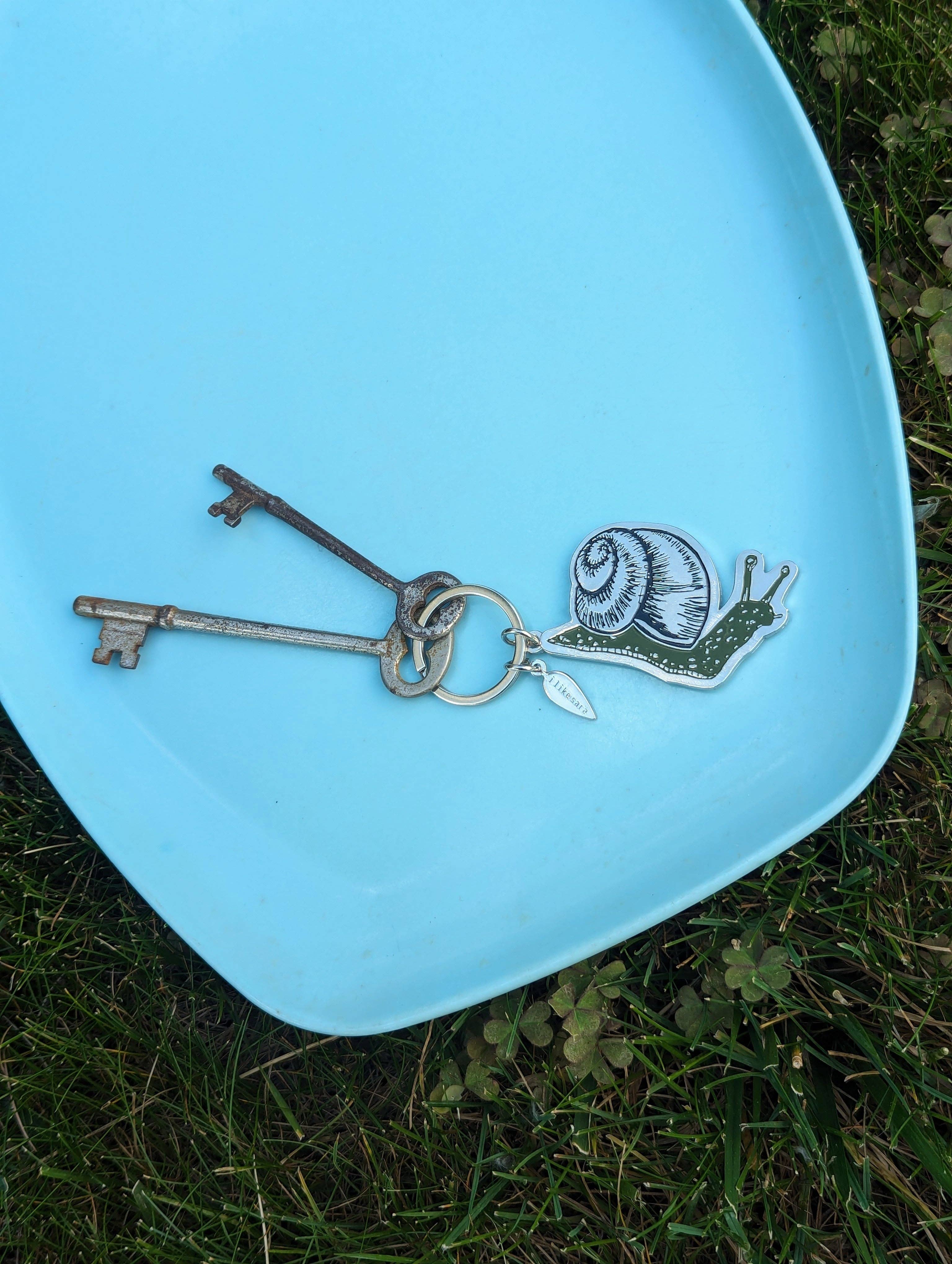 Snail Keychain, Purse Charm, Metal enamel - Gather Goods Co.