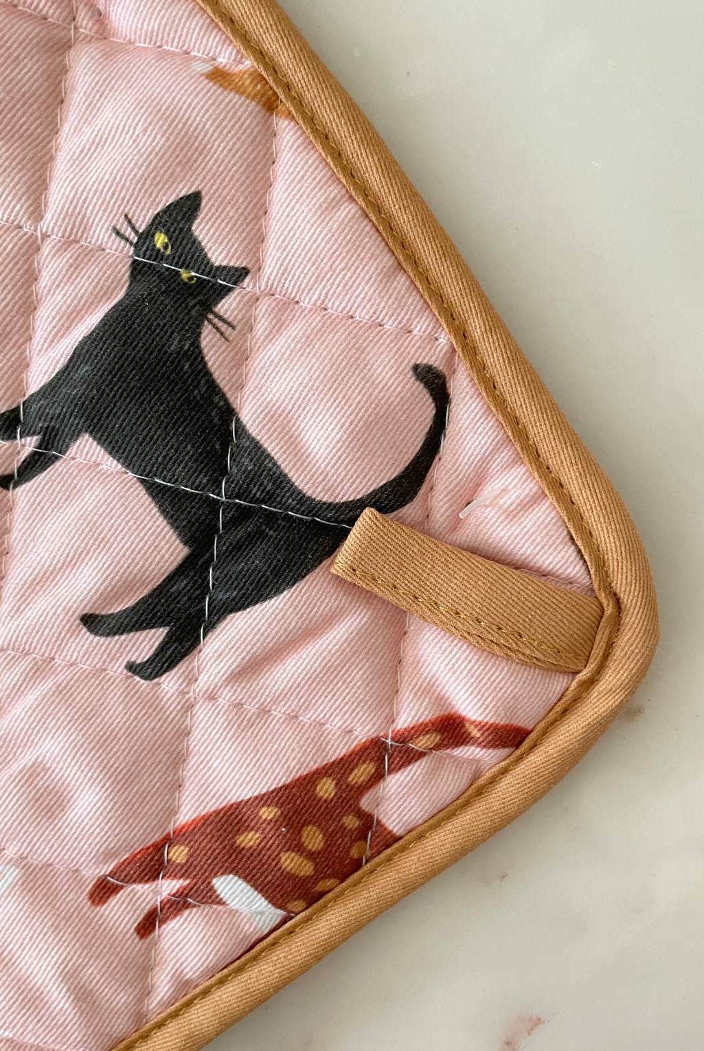 Cats Cotton Oven Mitt + Pot Holder Set - Gather Goods Co.