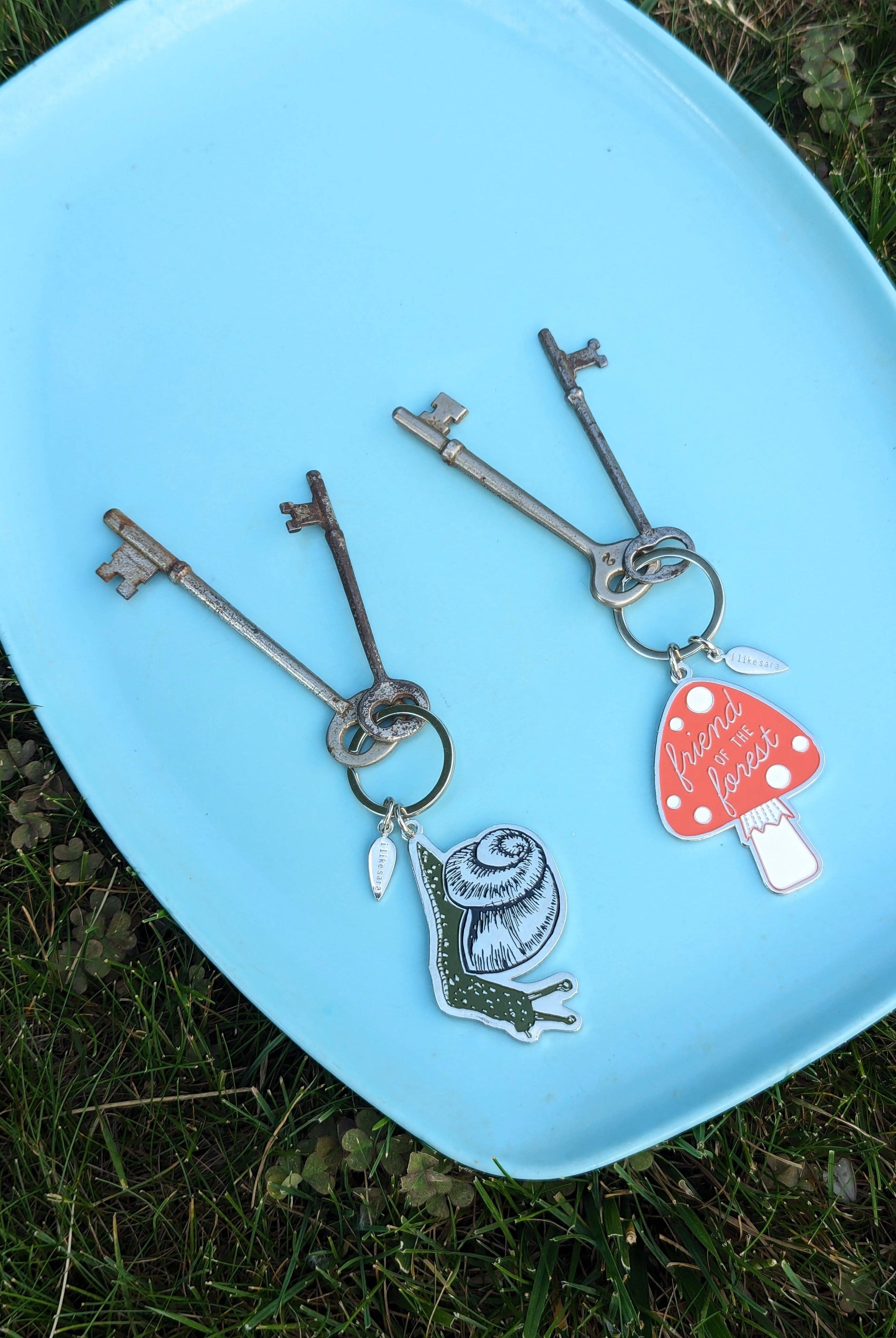Snail Keychain, Purse Charm, Metal enamel - Gather Goods Co.