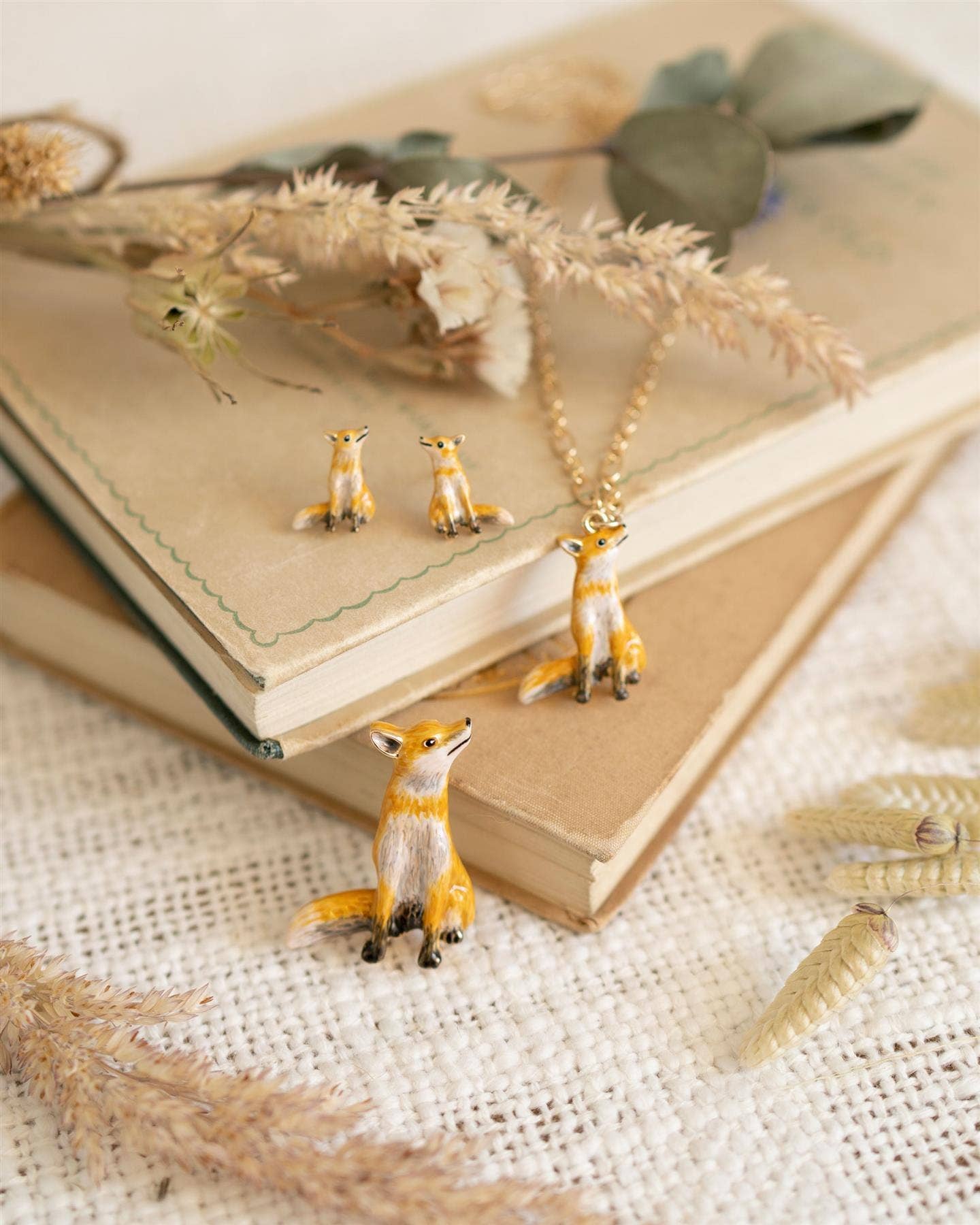 Enamel Fox Brooch - Gather Goods Co.