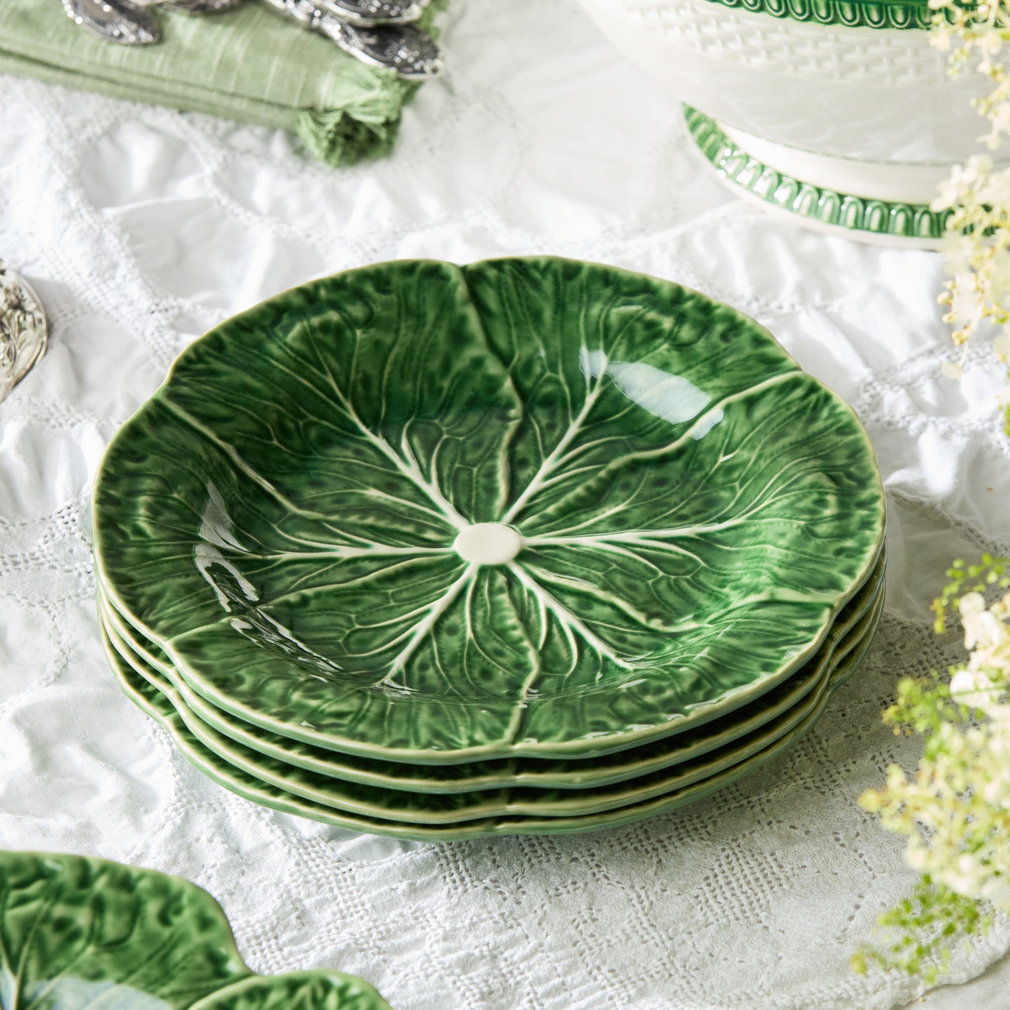 Le Jardin Cabbage 3-D Salad Plate 9in - Gather Goods Co.