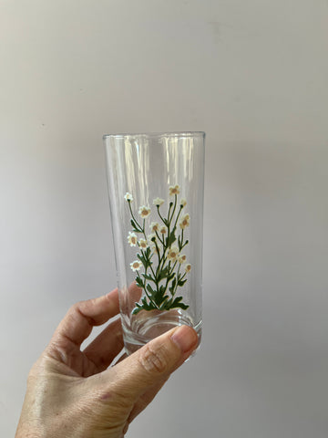 Daisy Flowers Tall Juice Glass